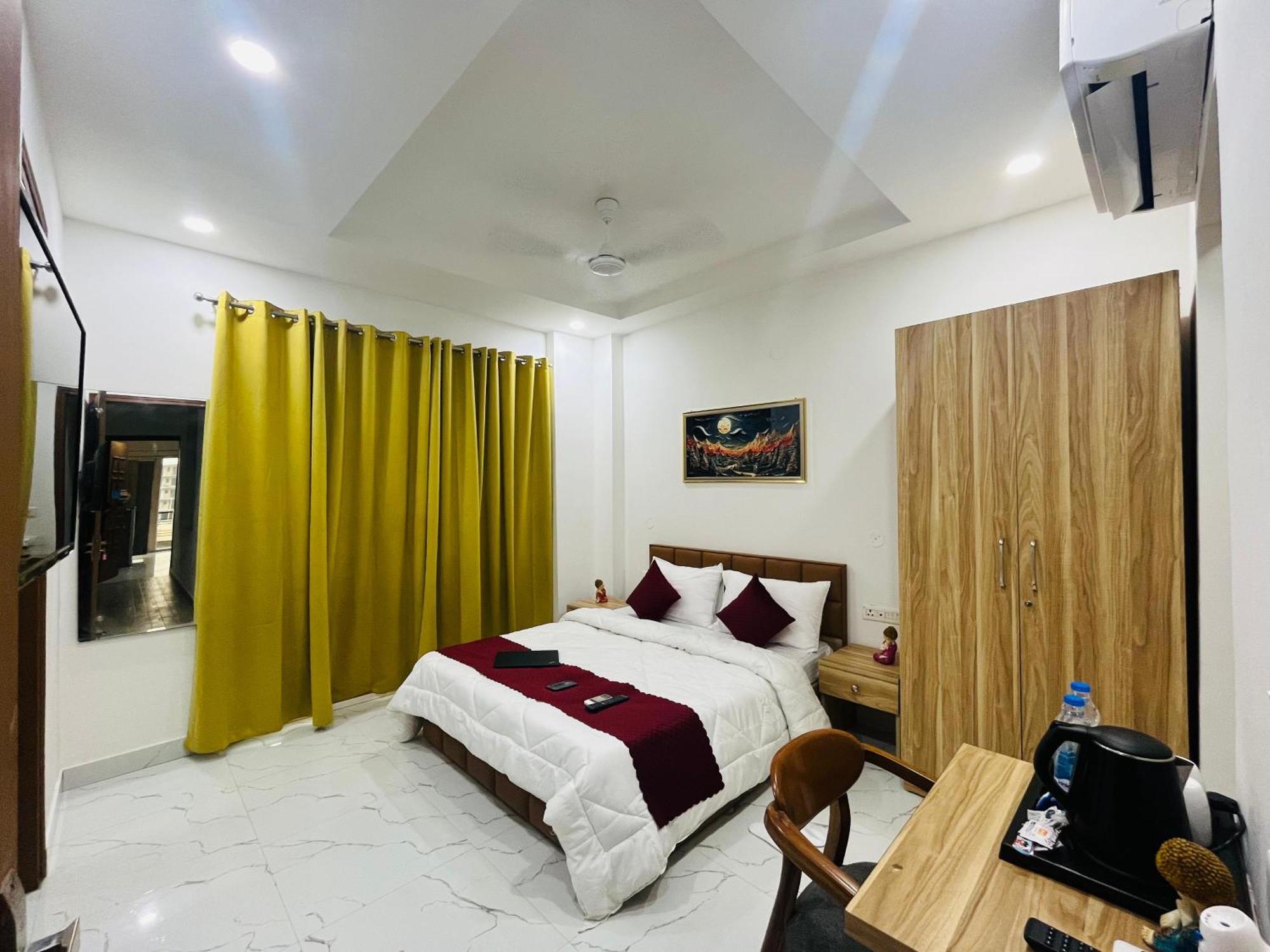 גורגאון The Lodgers Studio Apartment Infront Of Artemis Hospital Gurugram מראה חיצוני תמונה
