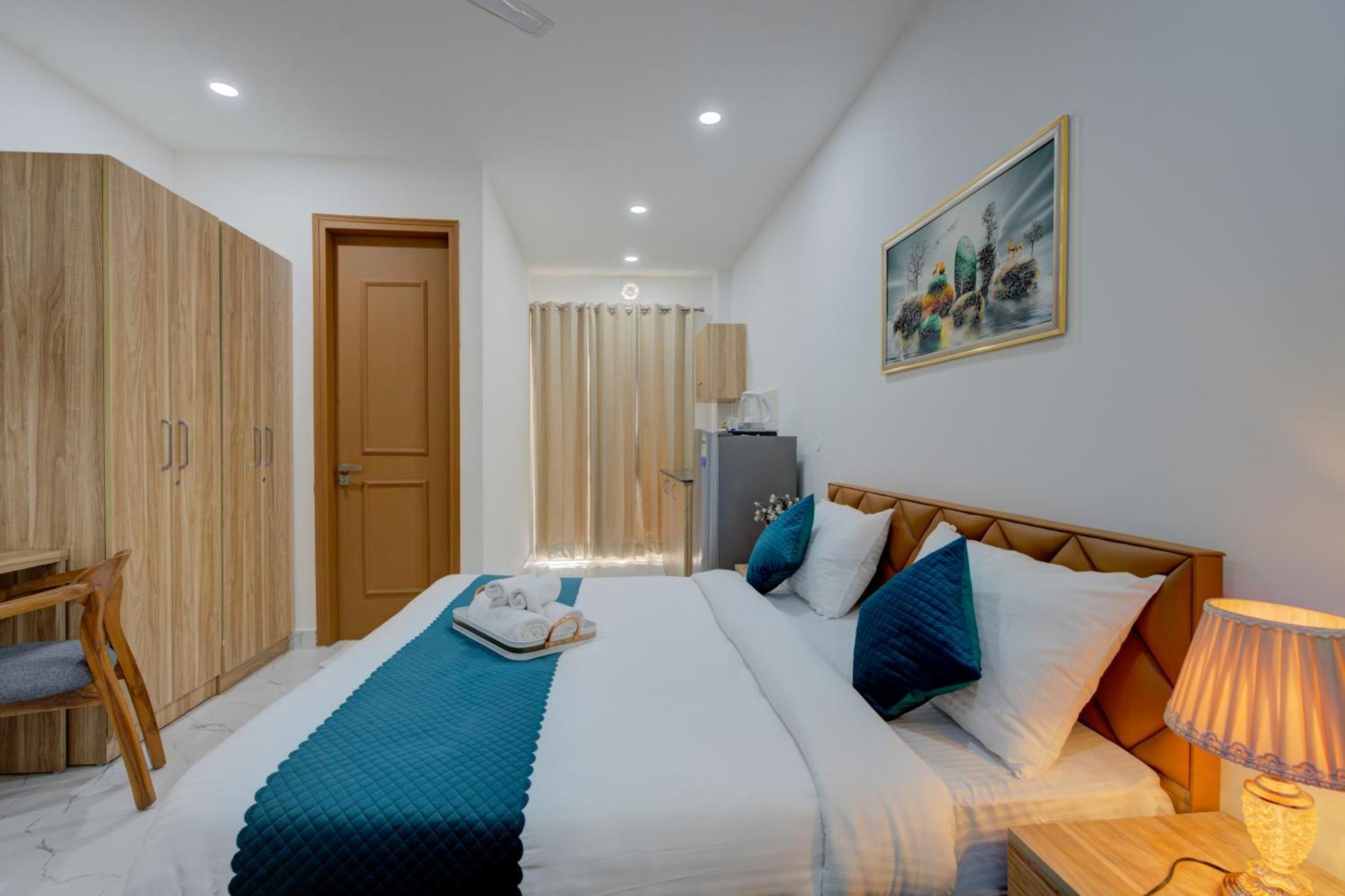 גורגאון The Lodgers Studio Apartment Infront Of Artemis Hospital Gurugram מראה חיצוני תמונה